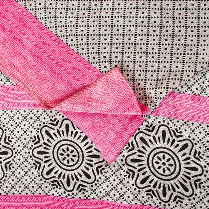 Sanskriti Vintage Saree White-Black 5.5+Yd Moss Crepe Saree Geometric Prined Sari Uses--Crafts Sewing Patchwork Home Decor, Dressmaking