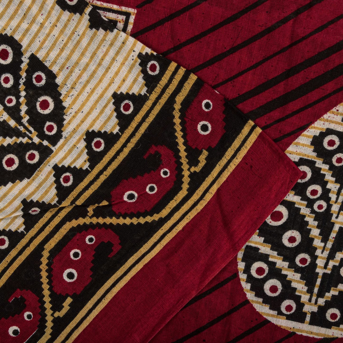 Sanskriti Vintage Saree Red Pure Cotton Paisley Printed Craft Fabric 5+Yard Sari