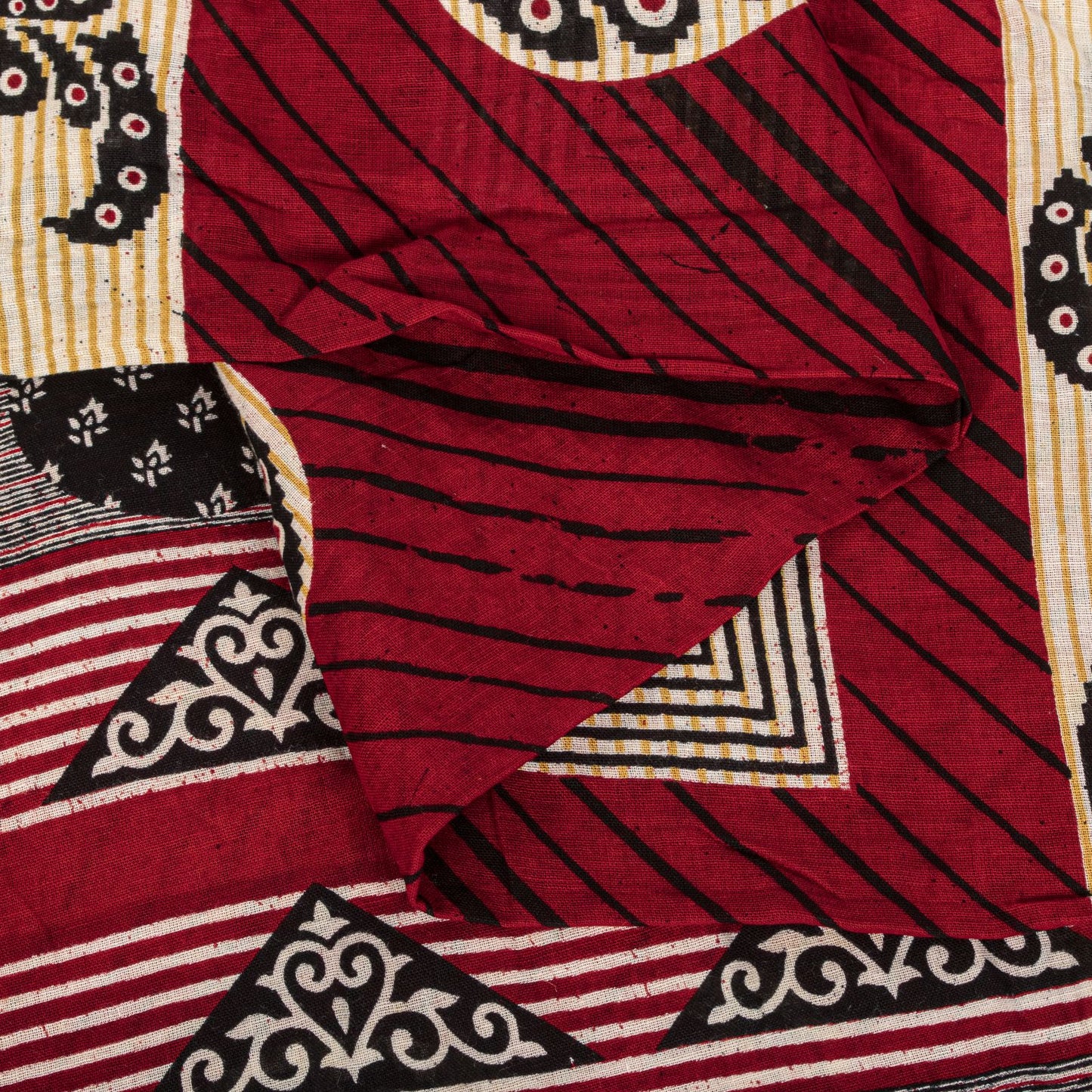 Sanskriti Vintage Saree Red Pure Cotton Paisley Printed Craft Fabric 5+Yard Sari