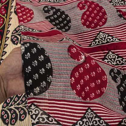 Sanskriti Vintage Saree Red Pure Cotton Paisley Printed Craft Fabric 5+Yard Sari