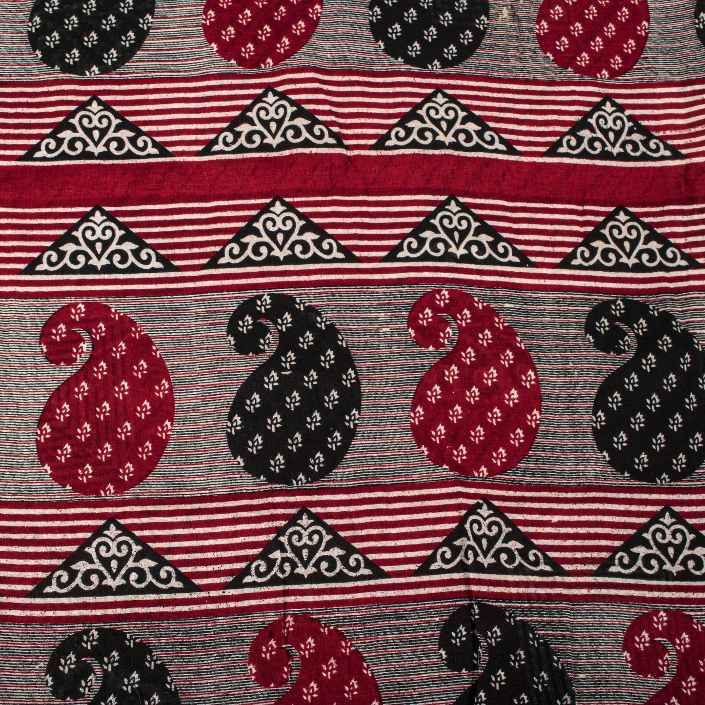 Sanskriti Vintage Saree Red Pure Cotton Paisley Printed Craft Fabric 5+Yard Sari