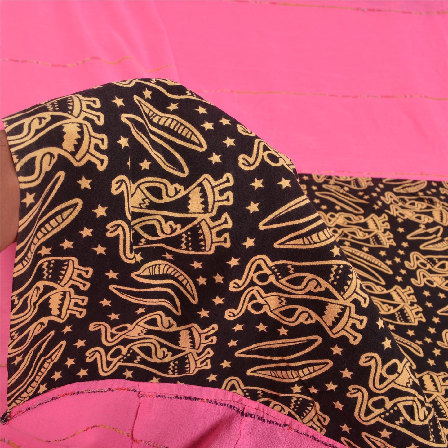 Sanskriti Vintage Sarees Pink/Black Human Printed Pure Cotton Sari Craft Sustainable Fabric