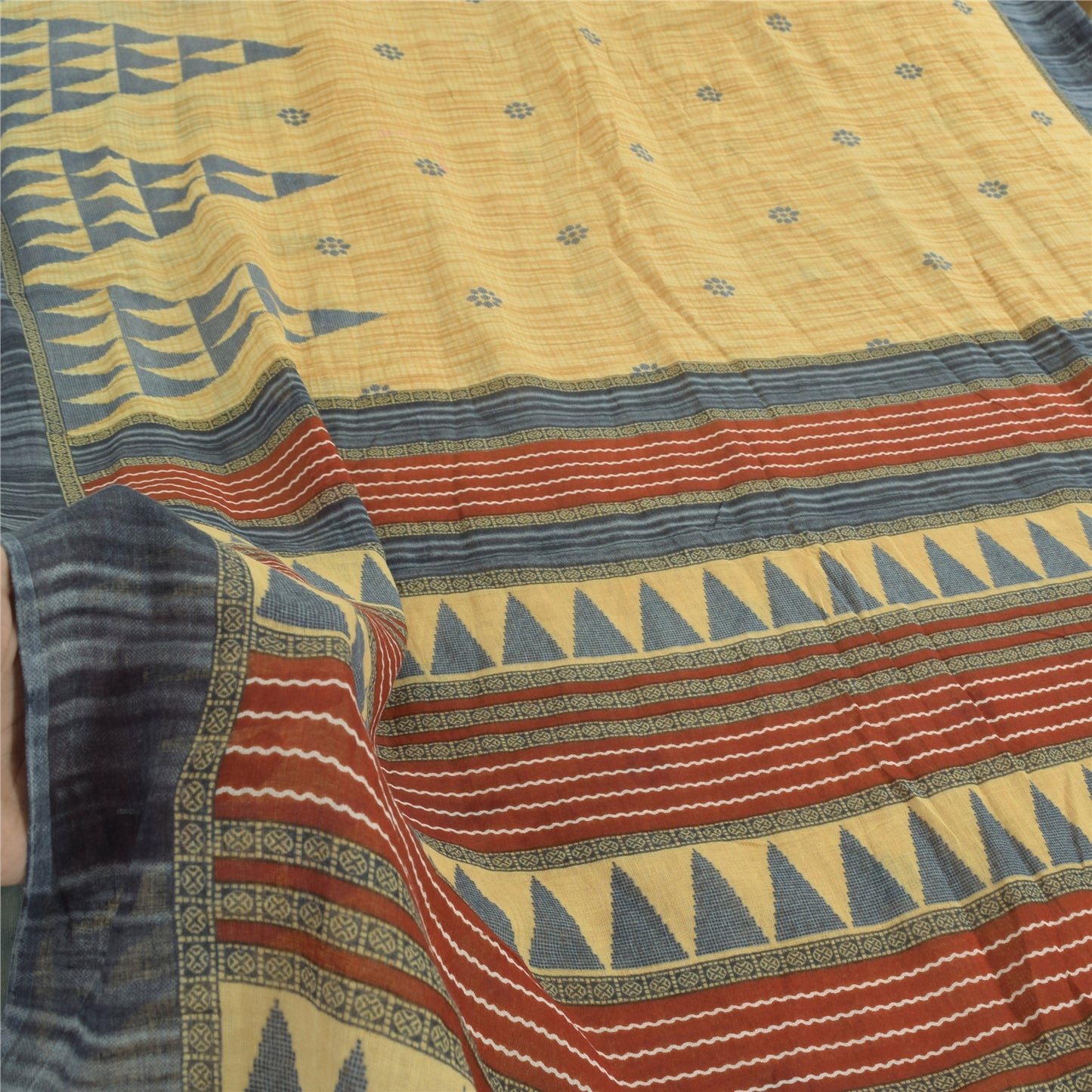 Sanskriti Vintage Sarees Pale Yellow Pure Cotton Printed Sari 5yd Craft Sustainable Fabric