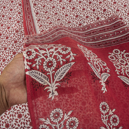 Sanskriti Vintage Saree Red-White Pure Cotton Floral Print Craft Fabric 5YDSari