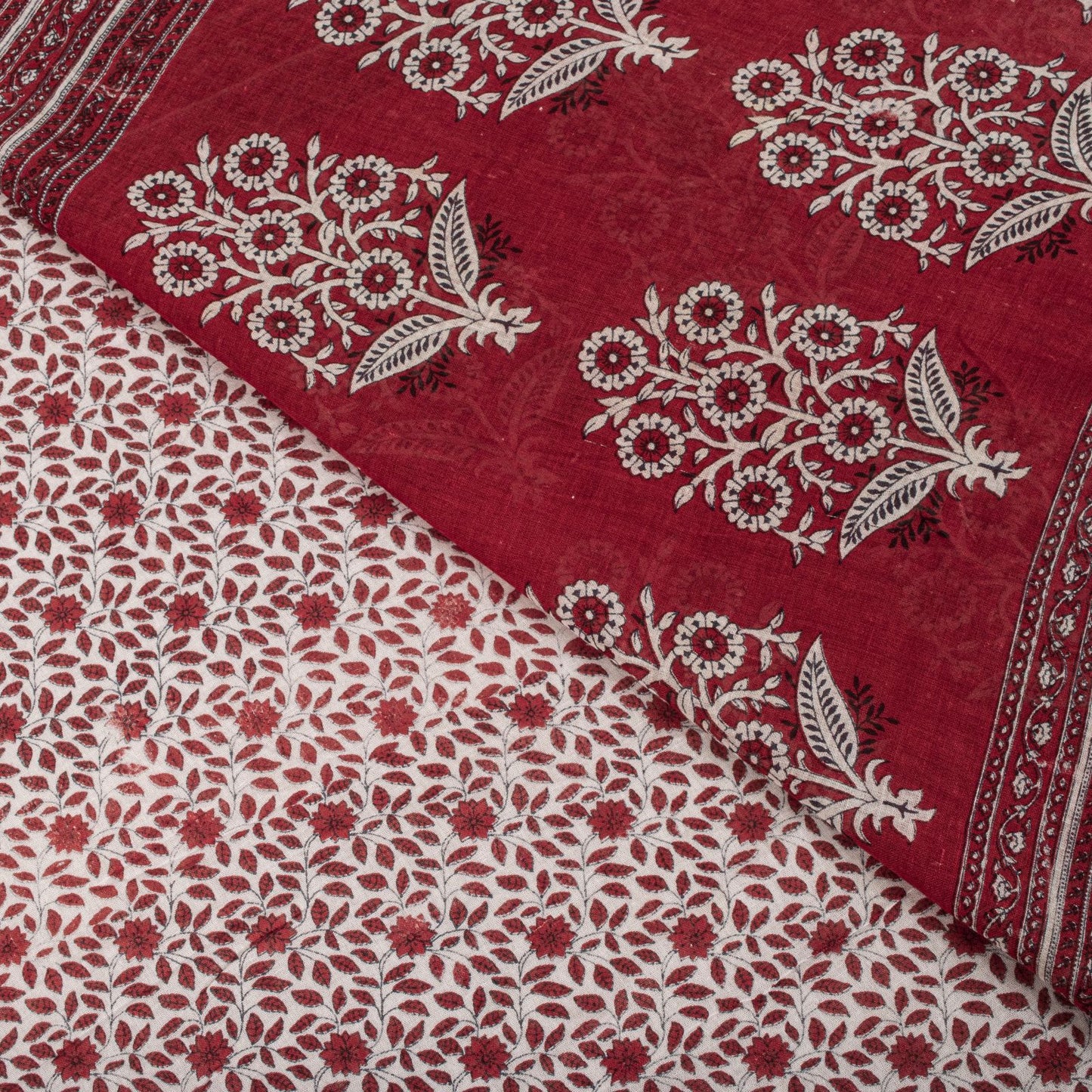 Sanskriti Vintage Saree Red-White Pure Cotton Floral Print Craft Fabric 5YDSari