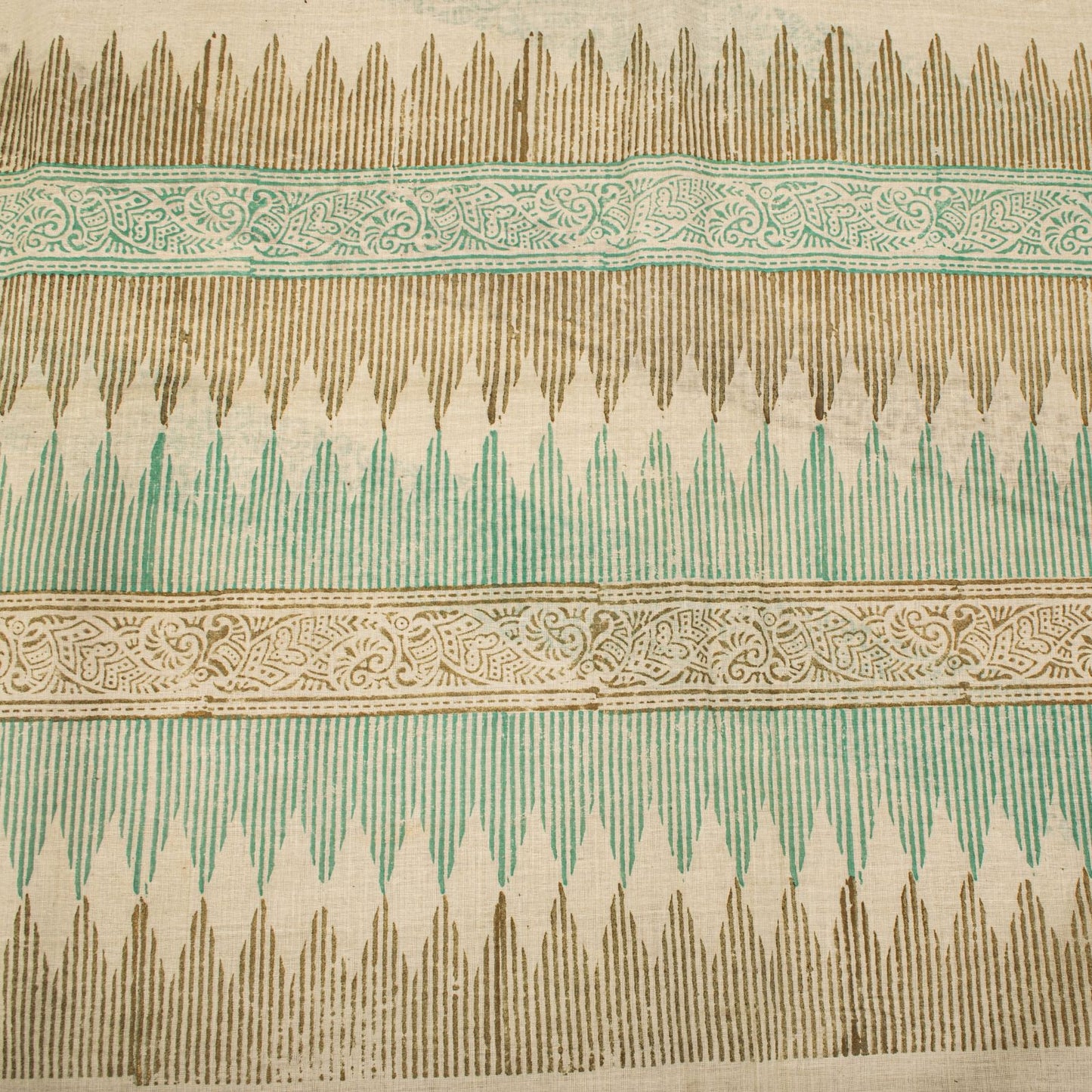 Sanskriti Vintage Saree Off-White Pure Cotton Hand Block Print Craft Fabric Sari