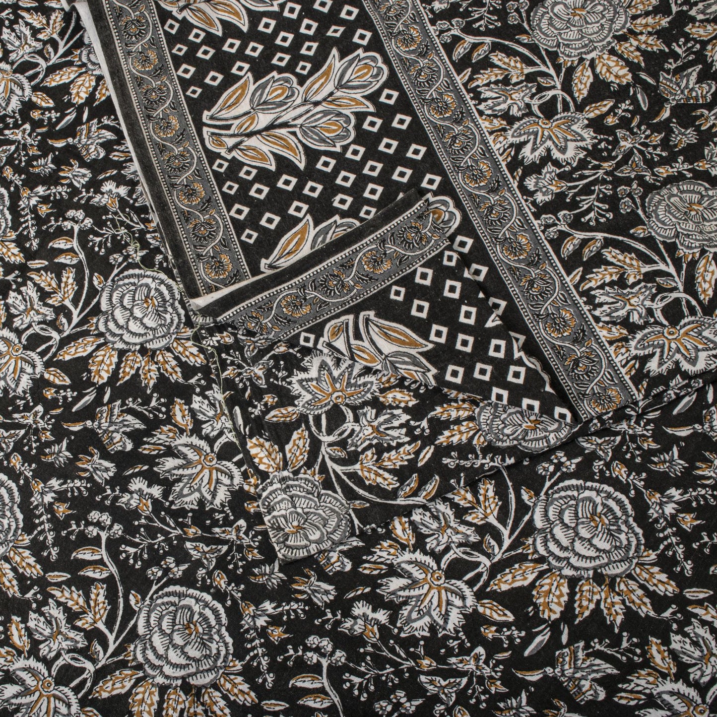 Sanskriti Vintage Saree Black 100% Pure Cotton Kalamkari Style Floral Printed Fabric 5+Yard Sari