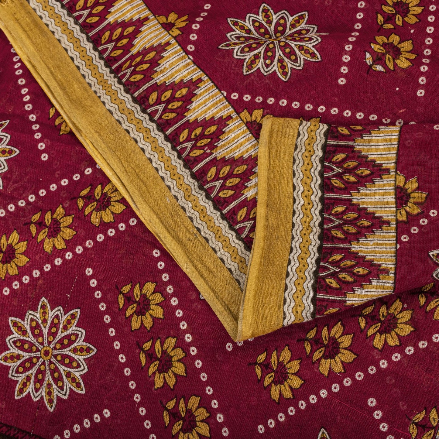 Vintage Saree Red 100% Pure Cotton Floral Printed 5 Yard Craft Fabric Indian Sari