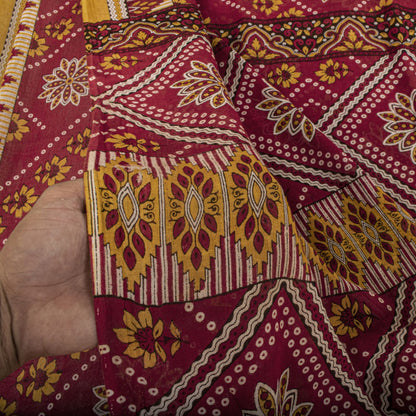 Vintage Saree Red 100% Pure Cotton Floral Printed 5 Yard Craft Fabric Indian Sari