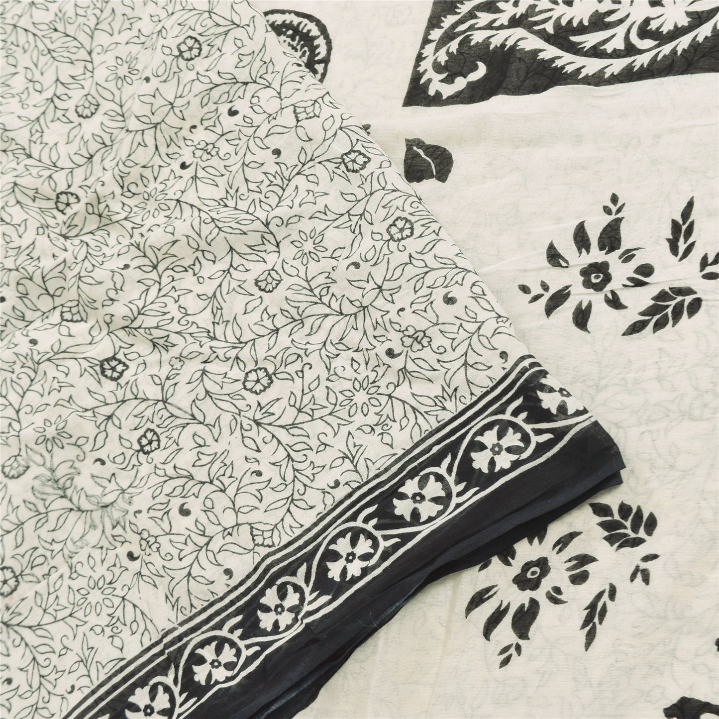 Sanskriti Vintage Sarees Indian White Pure Cotton Printed Sari 5yd Craft Sustainable Fabric