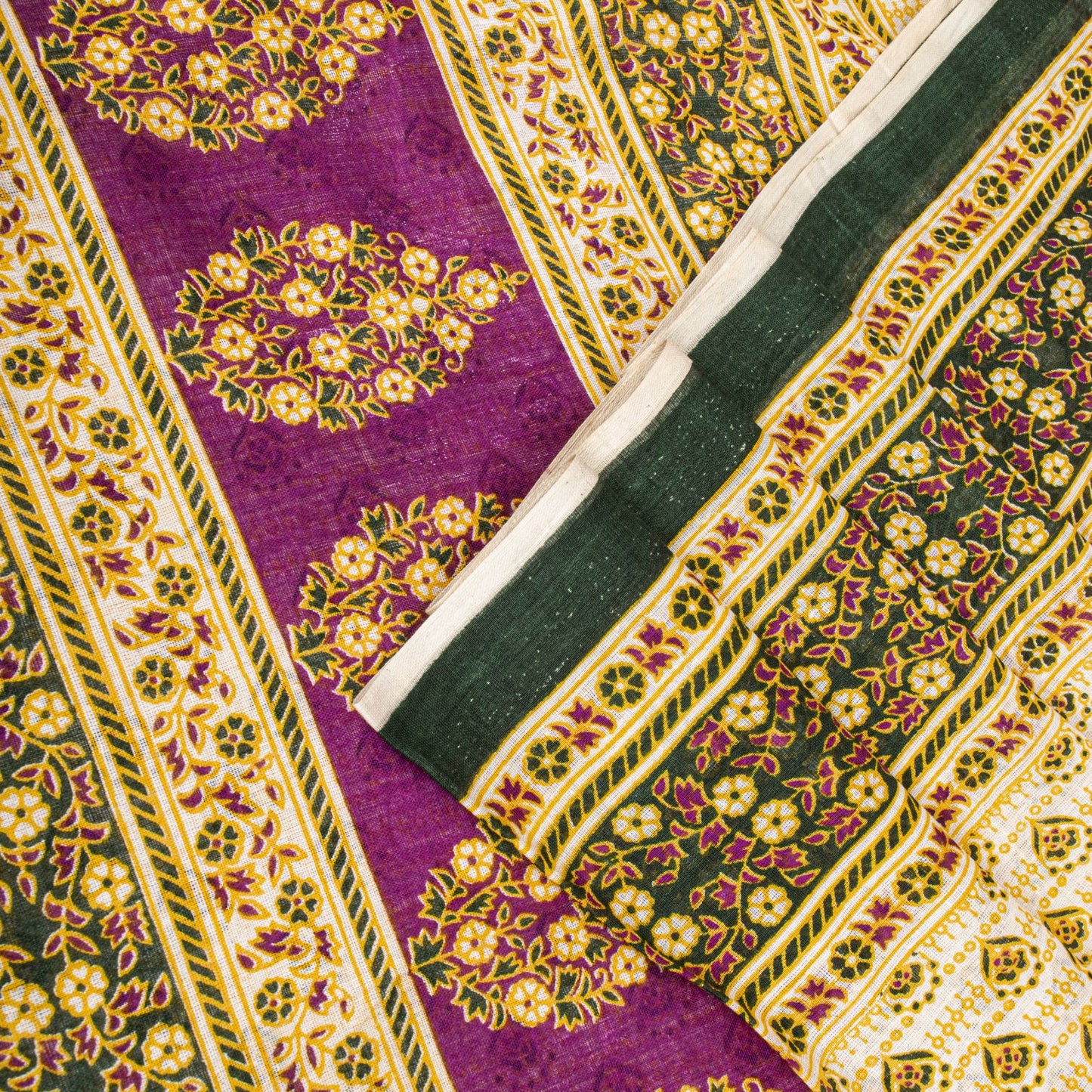 Sanskriti Vintage Saree Off-White 100% Pure Cotton Floral Print Sari 5+YD Sewing Craft Fabric