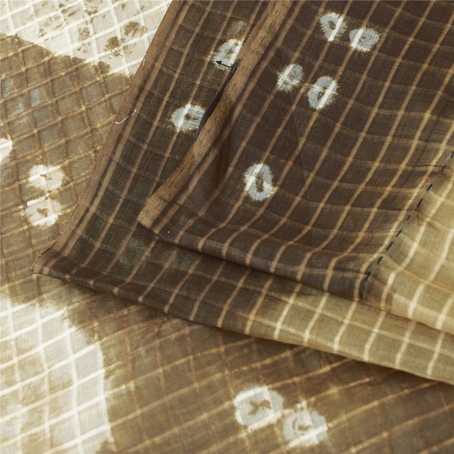 Sanskriti Vintage Sarees Brown & Off-White Tie-Dye BandhaniPure Cotton 5+YD Sari