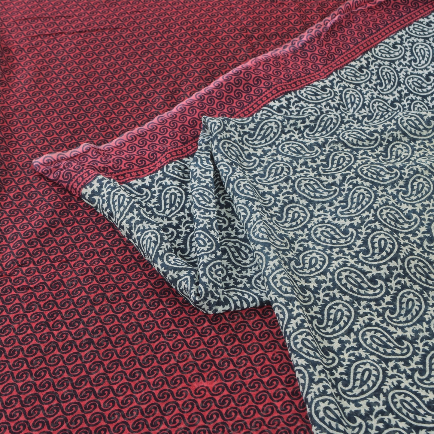 Sanskriti Vintage Sarees Green/Red Pure Cotton Paisley Printed Sari Craft Sustainable Fabric