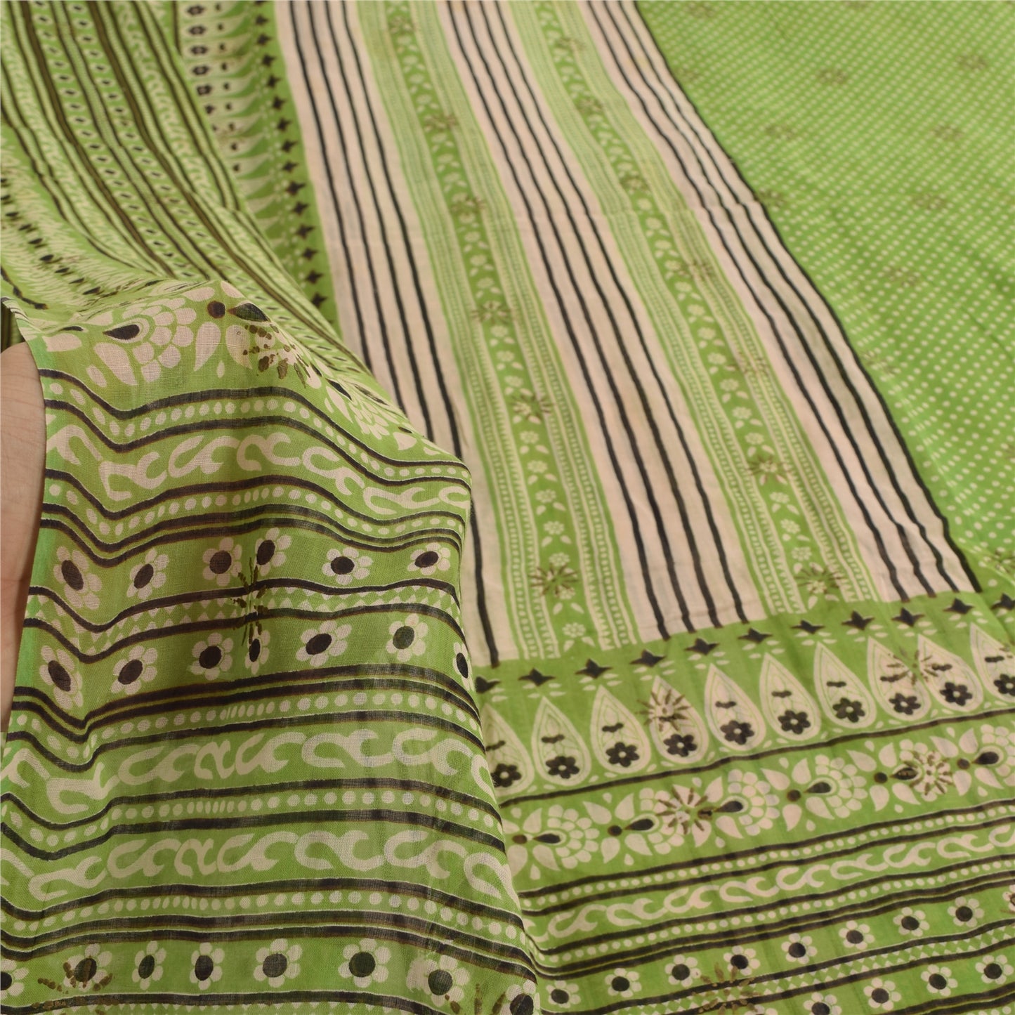 Sanskriti Vintage Sarees Indian Green Pure Cotton Printed Sari 5yd Craft Sustainable Fabric