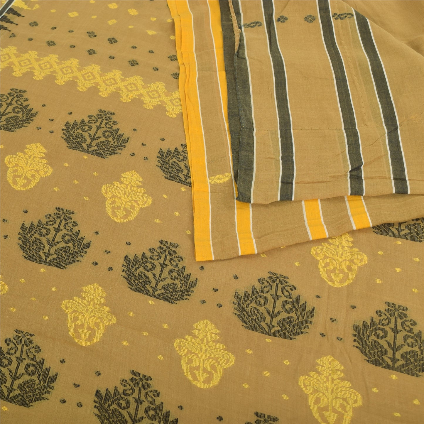 Sanskriti Vintage Sarees Brown Tant Hand Woven Pure Cotton Sari 5yd Craft Sustainable Fabric