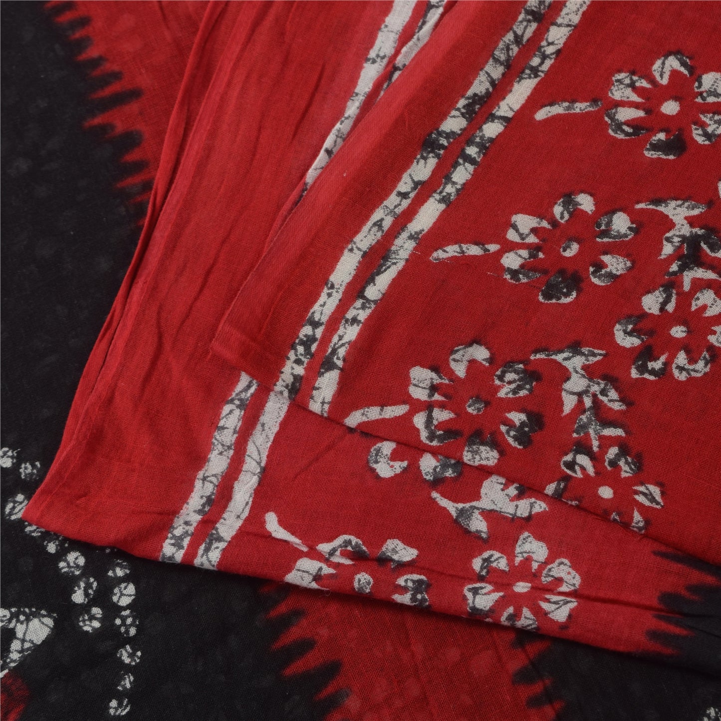 Sanskriti Vintage Sarees Black/Red Pure Cotton Batik Printed Sari 5+yd Sustainable Fabric