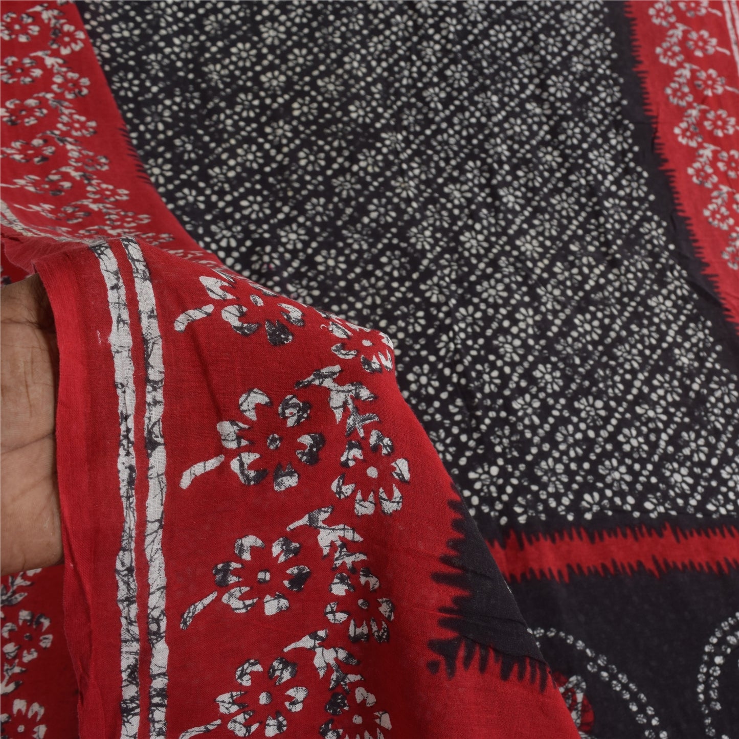 Sanskriti Vintage Sarees Black/Red Pure Cotton Batik Printed Sari 5+yd Sustainable Fabric