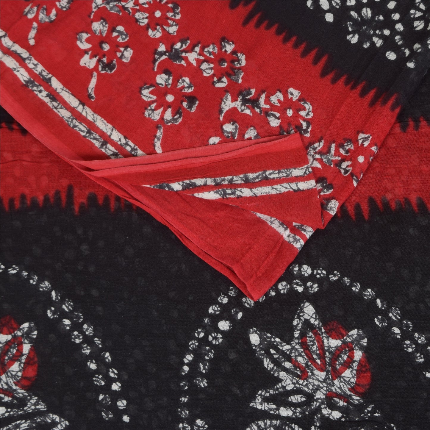 Sanskriti Vintage Sarees Black/Red Pure Cotton Batik Printed Sari 5+yd Sustainable Fabric