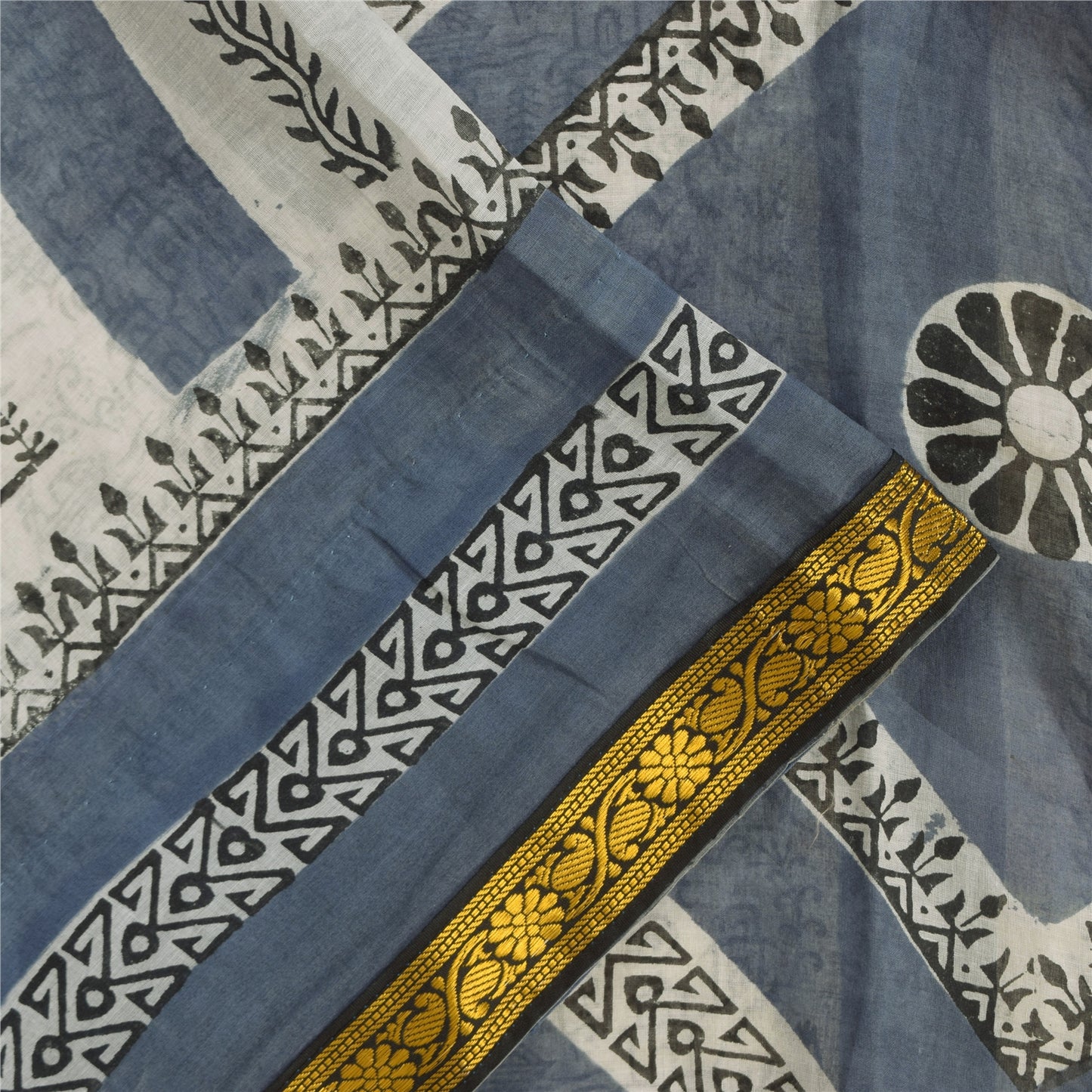 Sanskriti Vintage Sarees Gray/White Pure Cotton Printed Sari 5+yd Craft Sustainable Fabric