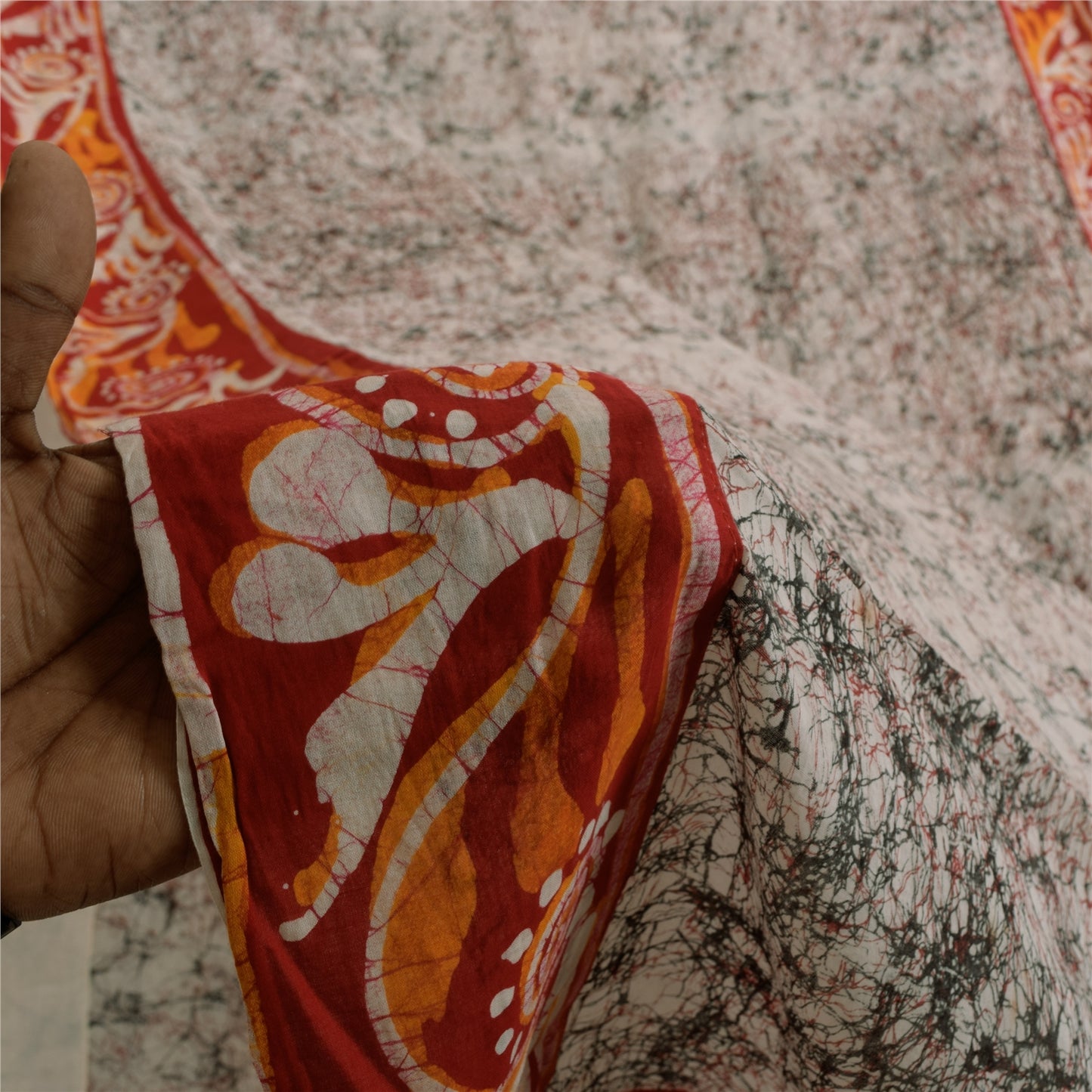 Sanskriti Vintage Sarees Ivory Batik Work Pure Cotton Sari 5+yd Craft Sustainable Fabric