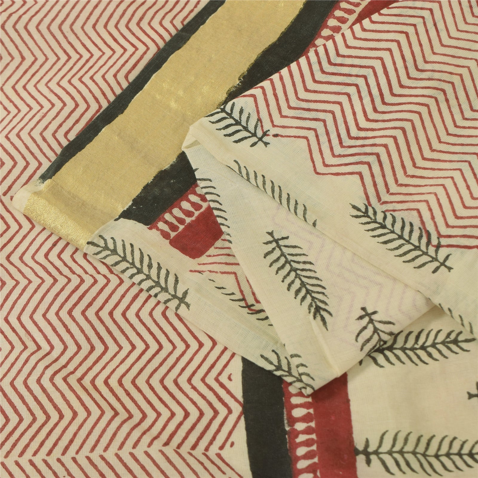 Sanskriti Vintage Sarees Ivory Hand Block Printed Pure Cotton Sari 6 Yard Fabric