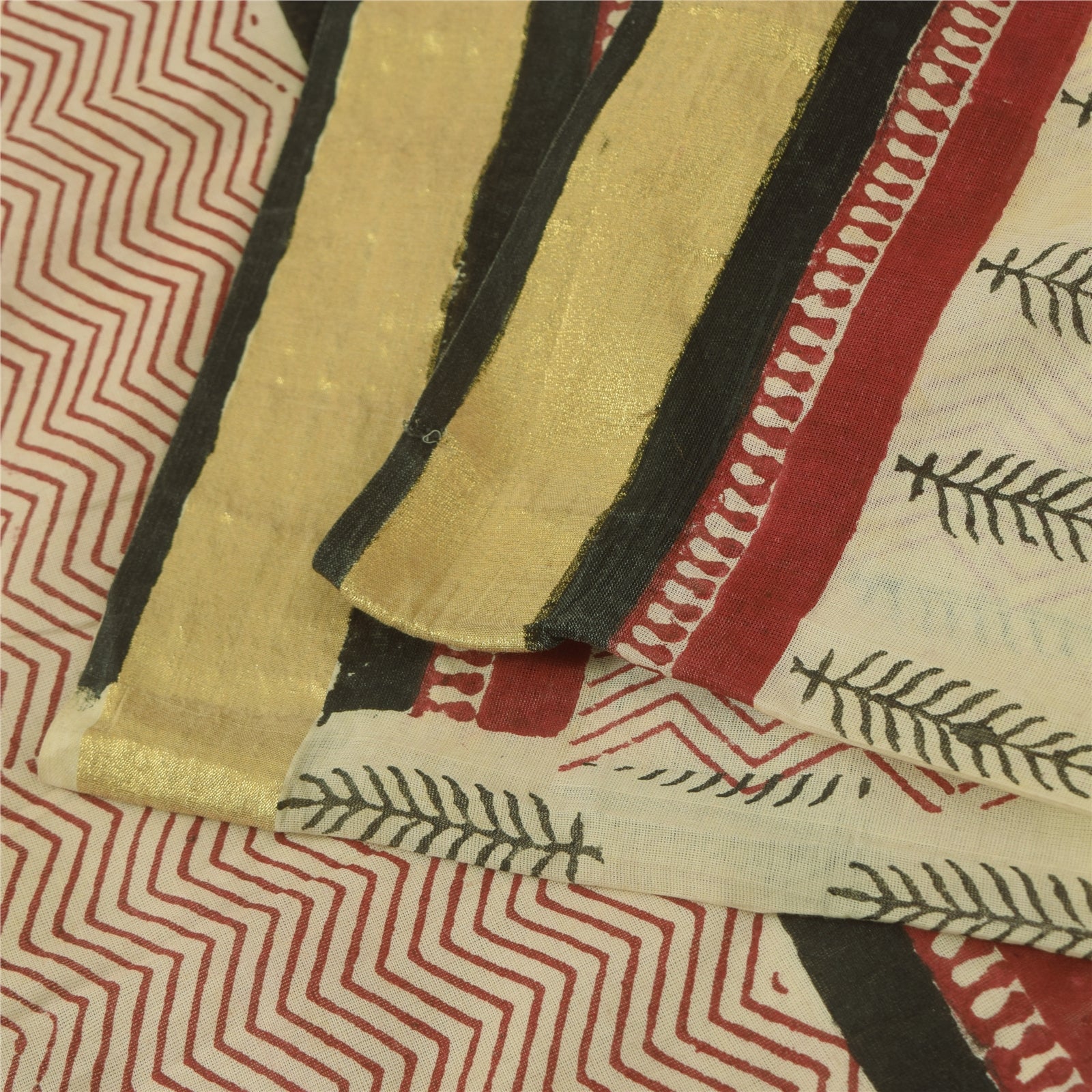 Sanskriti Vintage Sarees Ivory Hand Block Printed Pure Cotton Sari 6 Yard Fabric