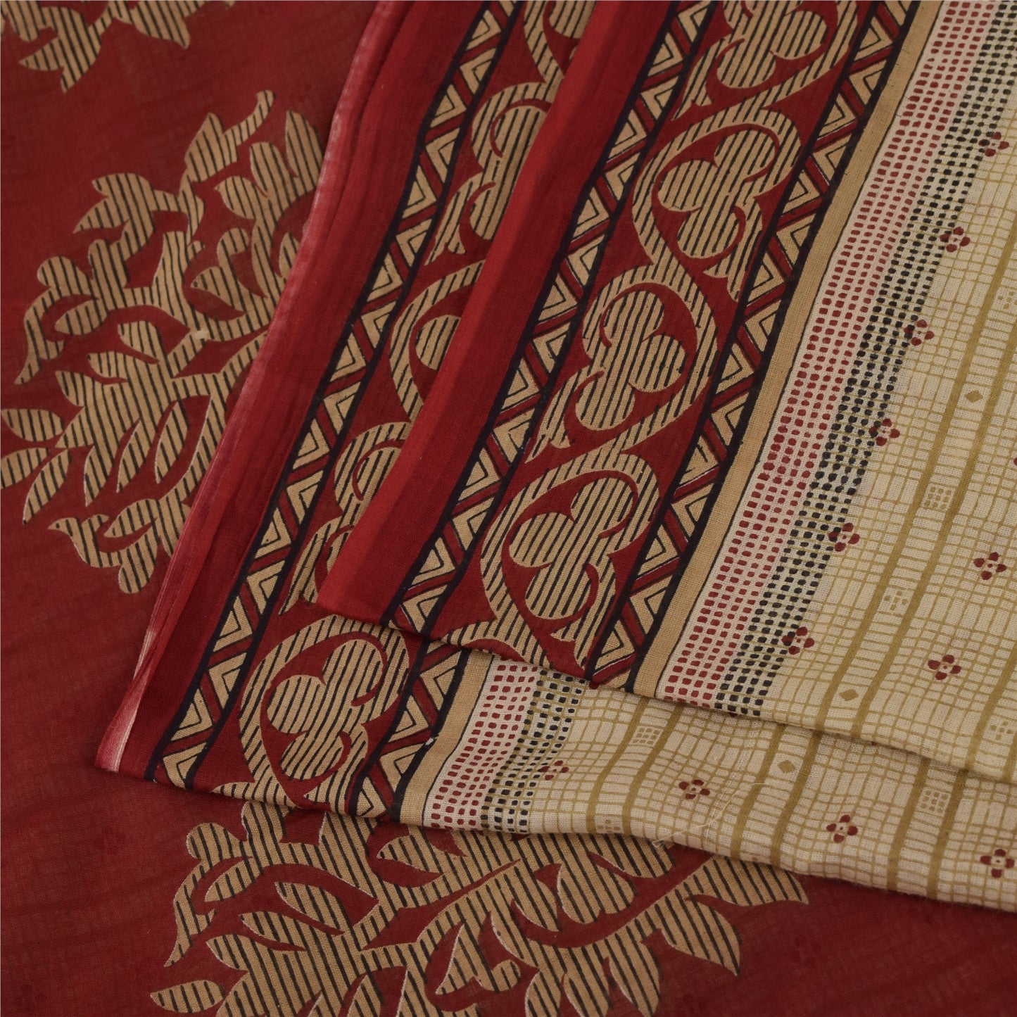 Sanskriti Vintage Sarees Cream Pure Cotton Floral Printed Sari 5+yd Craft Fabric