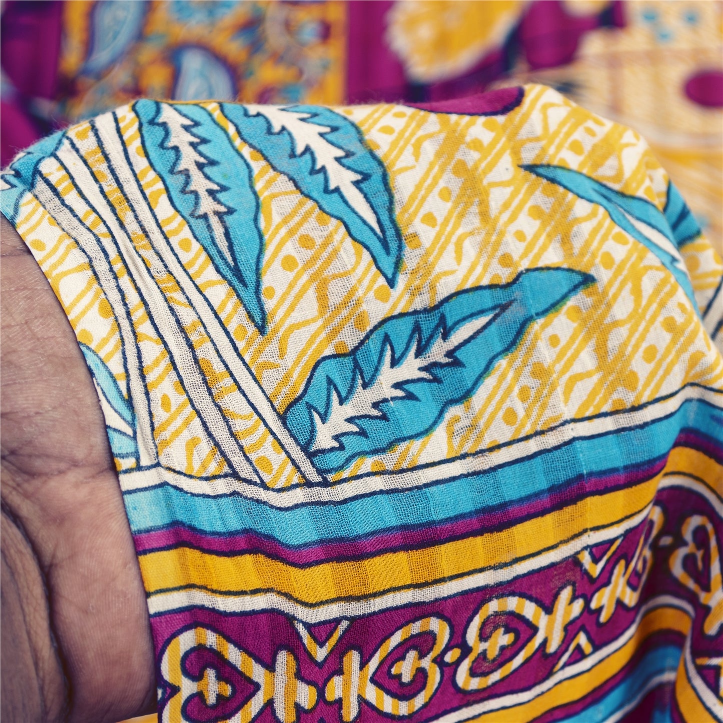 Sanskriti Vintage Sarees Ivory & Pink Pure Cotton Printed Sari 5+yd Craft Fabric