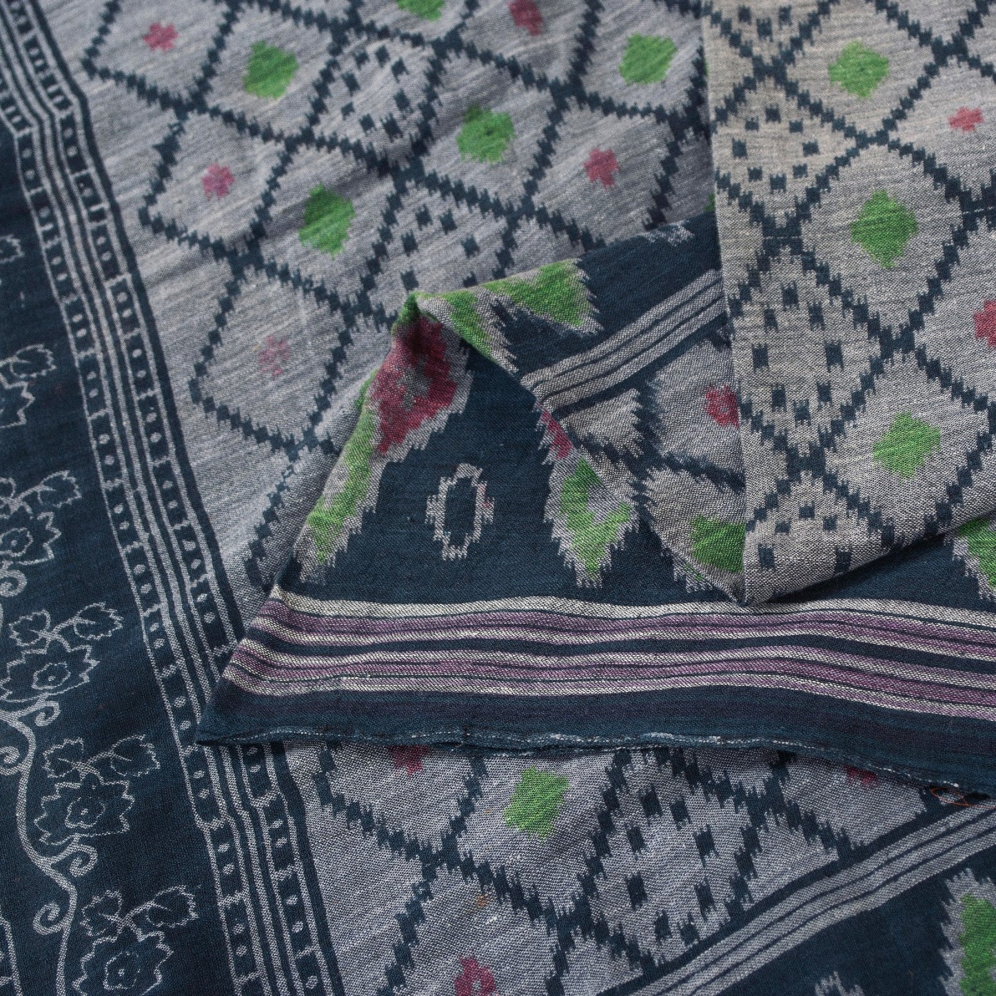 Sanskriti Vintage Sarees Gray & Black Pure Cotton Printed Sari 5+yd Craft Fabric