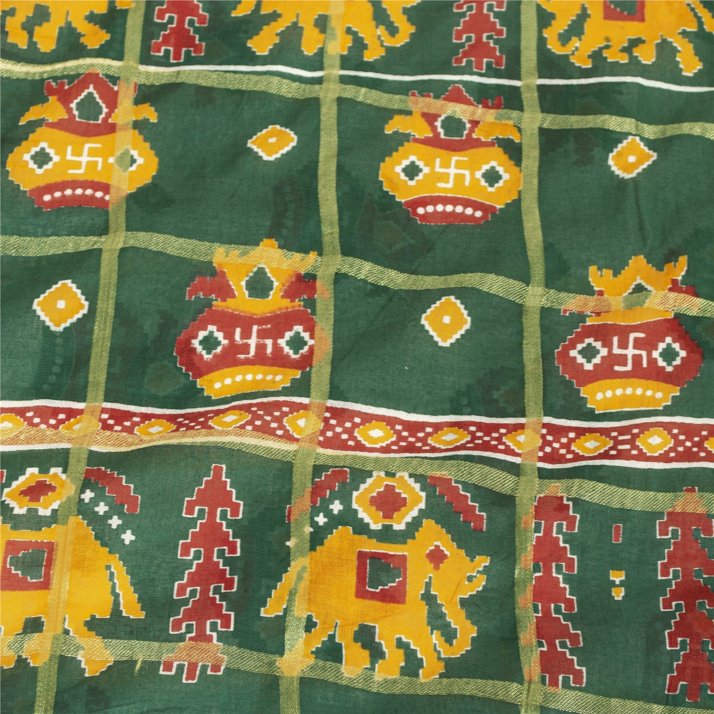 Sanskriti Vintage Sarees White & Green Pure Cotton Patan Patola Sari 5+yd Fabric