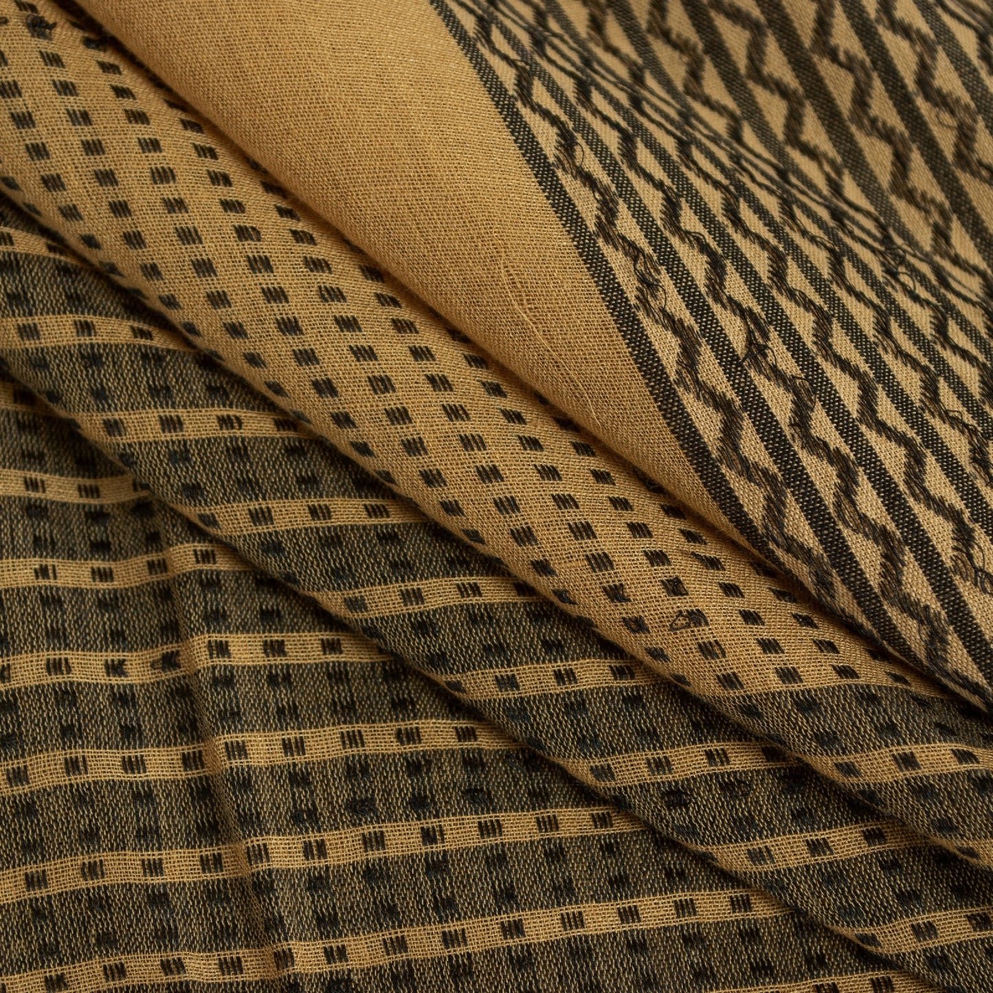 Sanskriti Vintage Sarees Cream Pure Cotton Geometric Woven 5+YD Heritage Sari