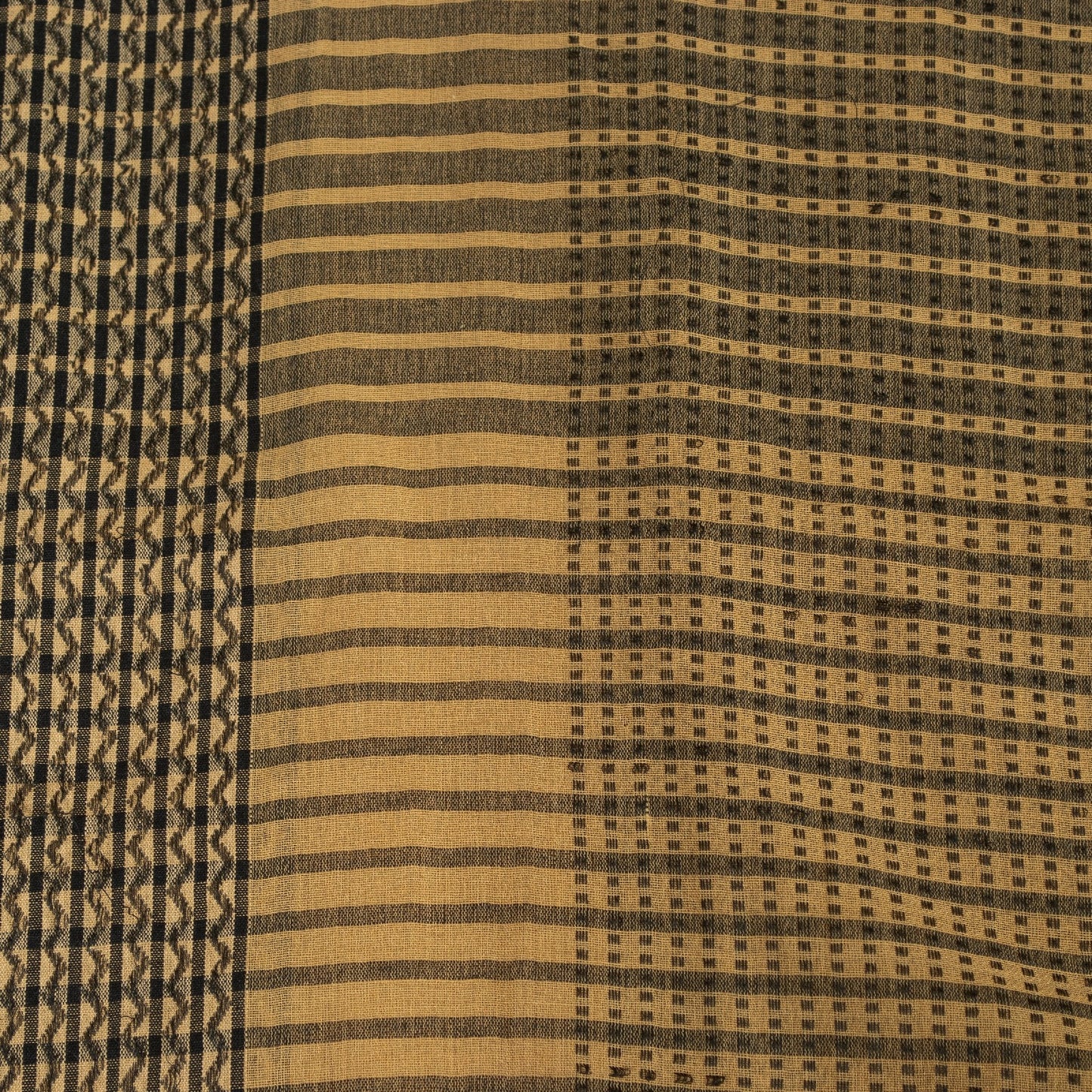 Sanskriti Vintage Sarees Cream Pure Cotton Geometric Woven 5+YD Heritage Sari