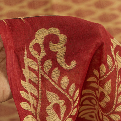 Sanskriti Vintage Sarees Cream & Red Pure Cotton Block Floral Printed 5+YD Sari