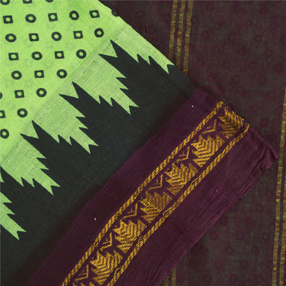 Sanskriti Vintage Sarees Green & RedPure Cotton Printed & Zari Woven 5+yd Fabric