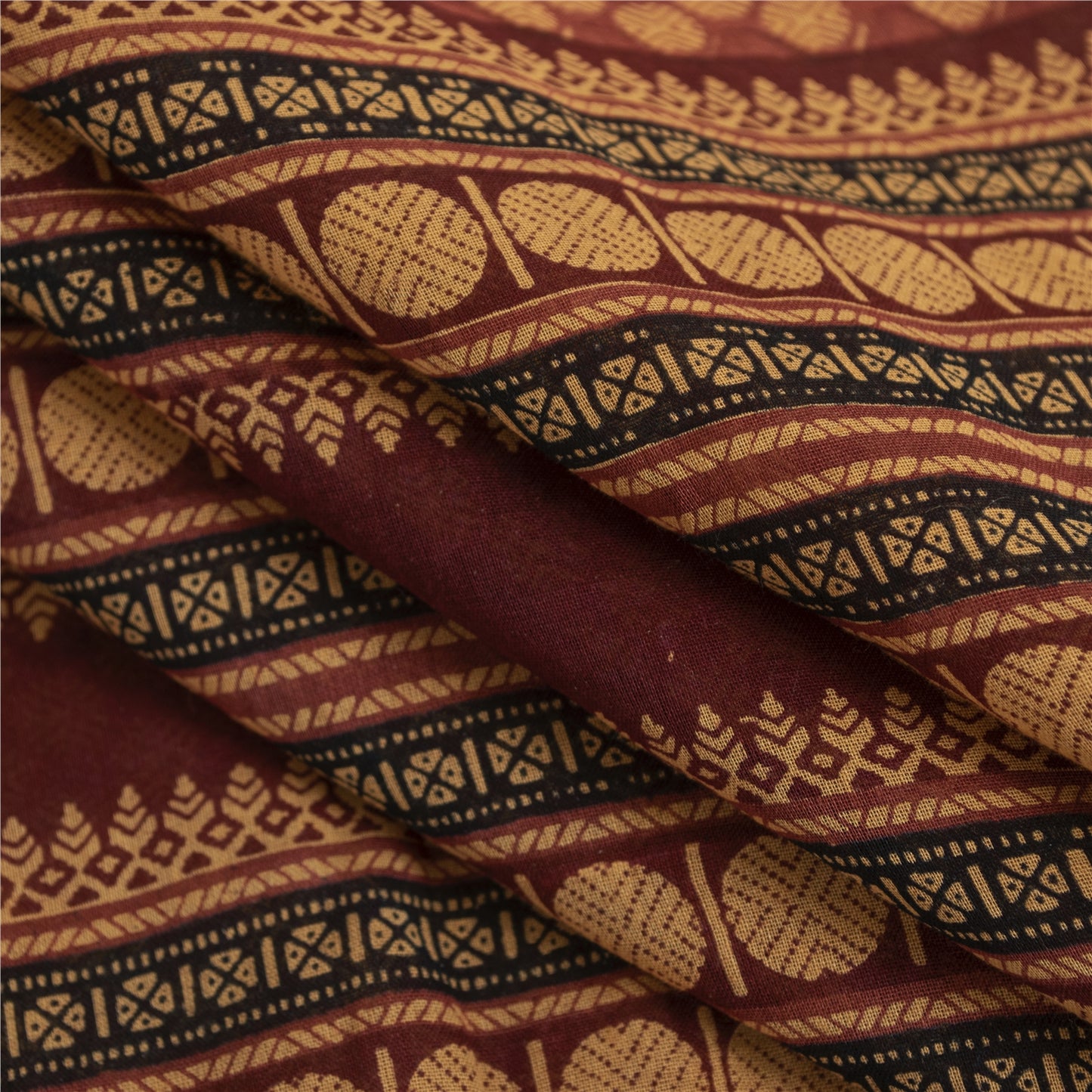 Sanskriti Vintage Sarees Brown Pure Cotton Geometric Printed Sari 5+yd Fabric