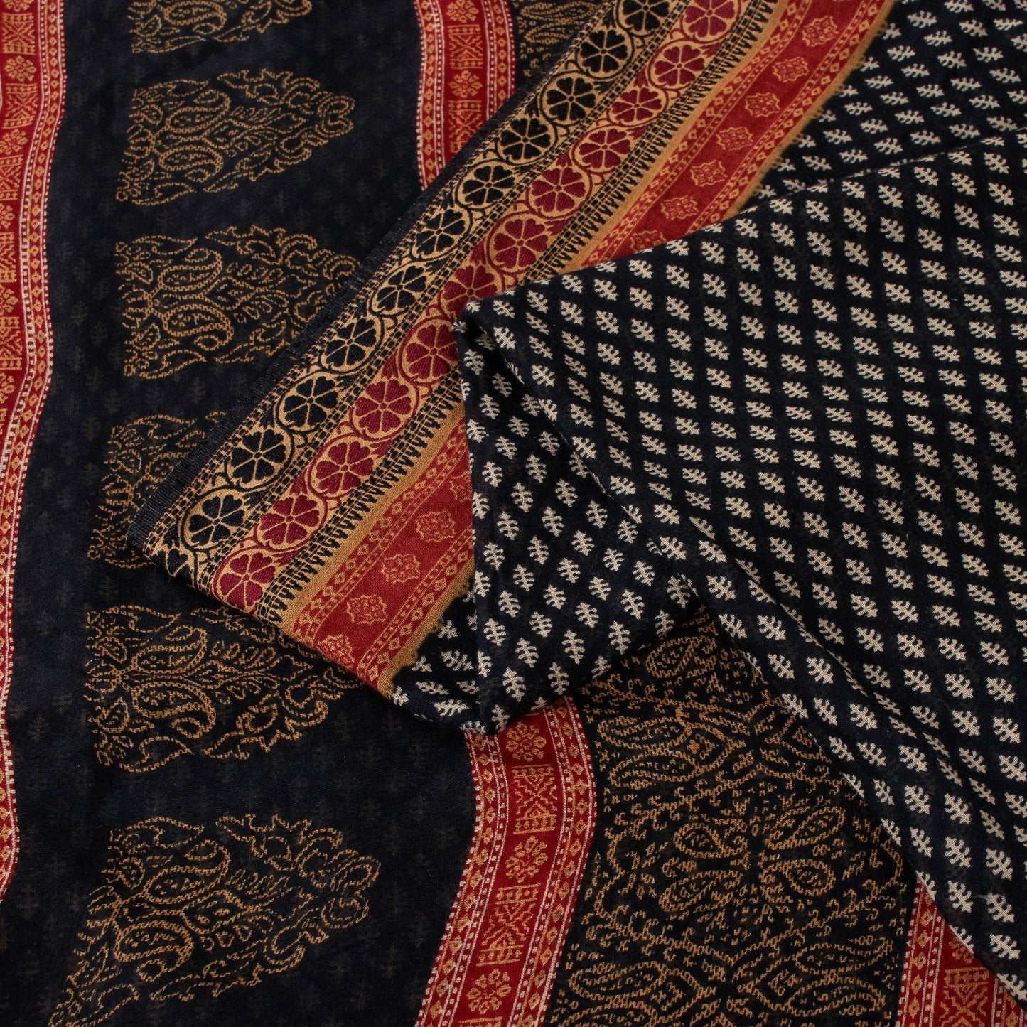 Sanskriti Vintage Sarees Black Pure Cotton Hand Block Floral Printed 5+yd Sari