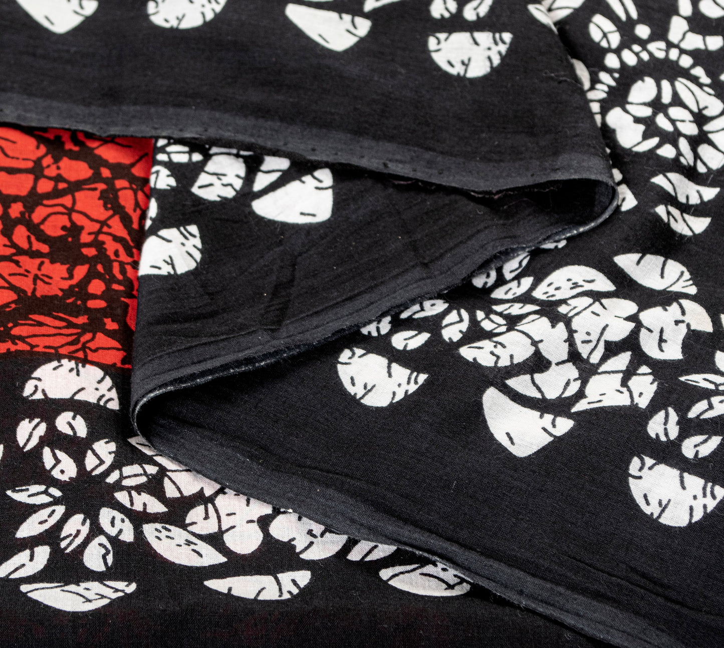 Sanskriti Vintage Sarees Red & Black Pure Cotton Batik Print Floral 5+YD Sari