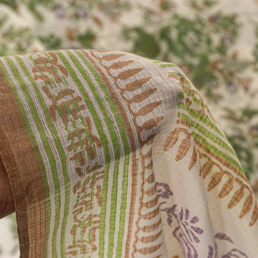 Sanskriti Vintage Sarees White Pure Cotton Floral Print 5+YD Eco-Friendly Sari