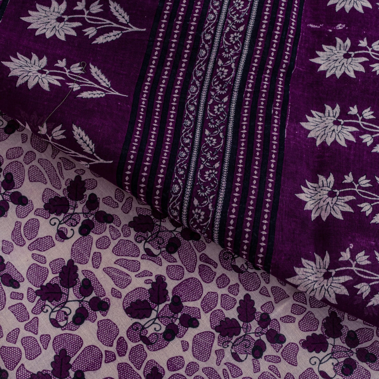 Sanskriti Vintage Soft Purple Pure Cotton Saree Floral Screen Printed Sari 5.5YD