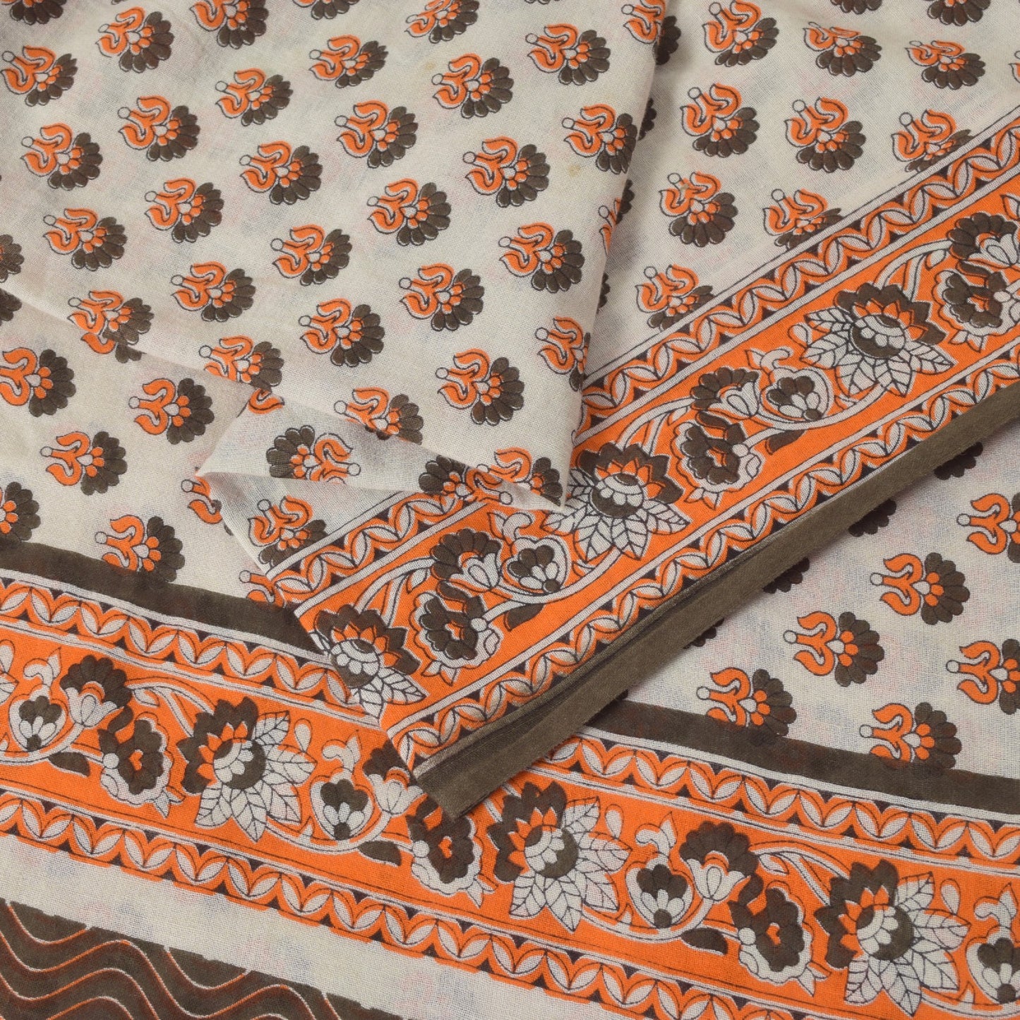 Sanskriti Vintage Soft Off-White Pure Cotton Saree Floral Block Print Sari 5.5YD
