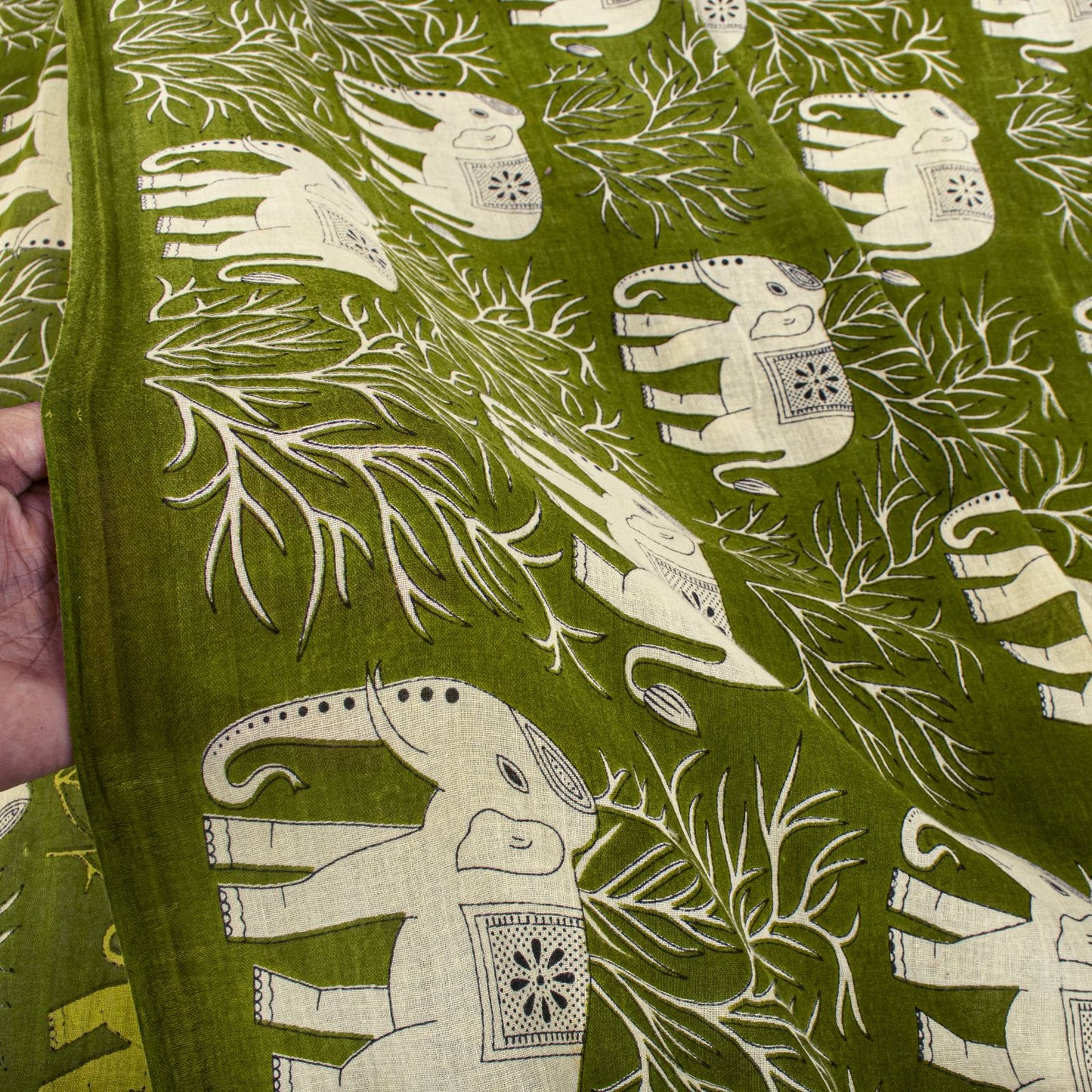 Sanskriti Vintage Saree Green 100% Pure Cotton Elephant Print Sari Fabric 5+Yard