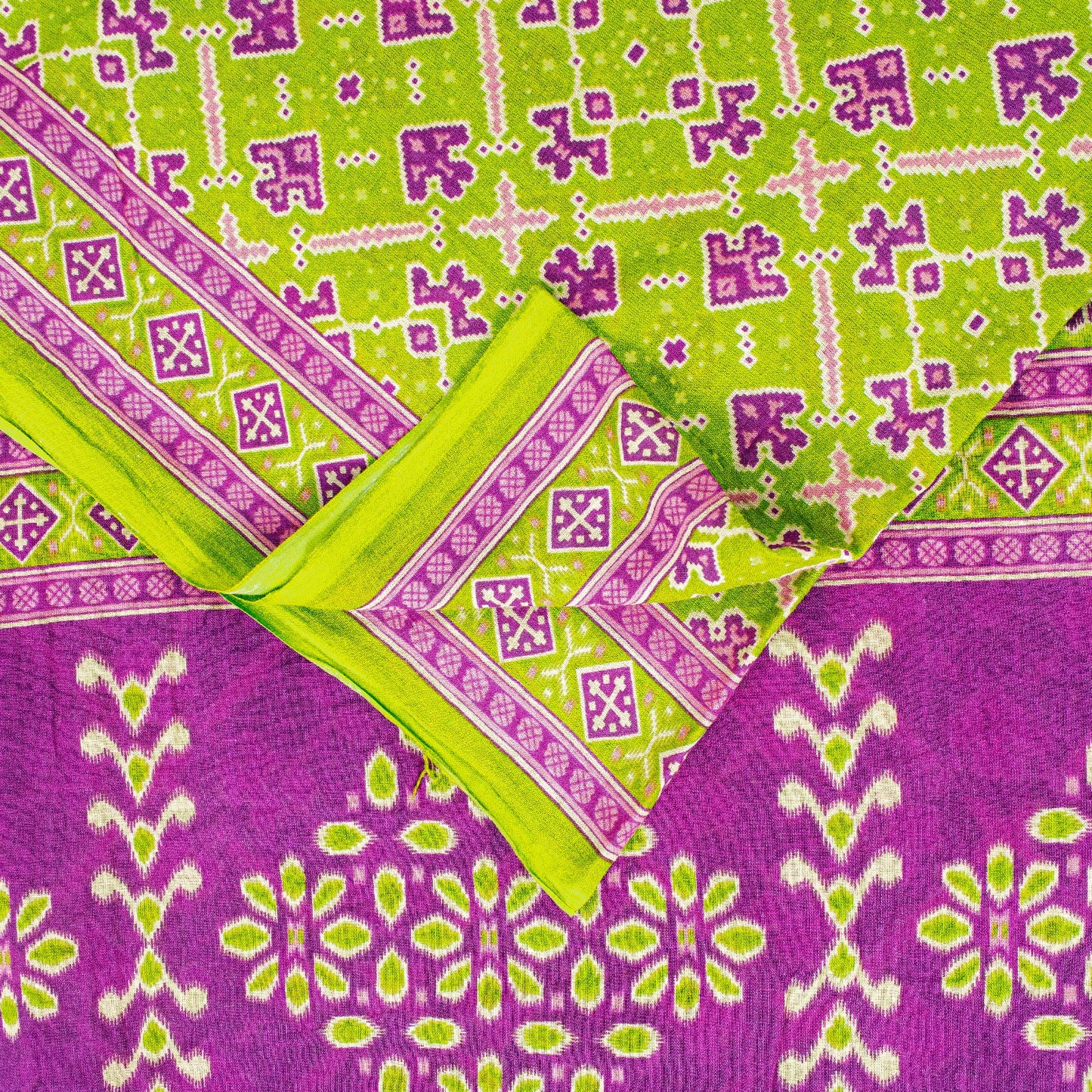 Sanskriti Vintage Sarees Green & Purple Pure Cotton Ikat Patola Print 5+YD Sari