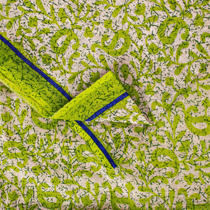 Sanskriti Vintage Green Sarees Pure Cotton Batik Print Paisle ySari 5.5YD Fabric
