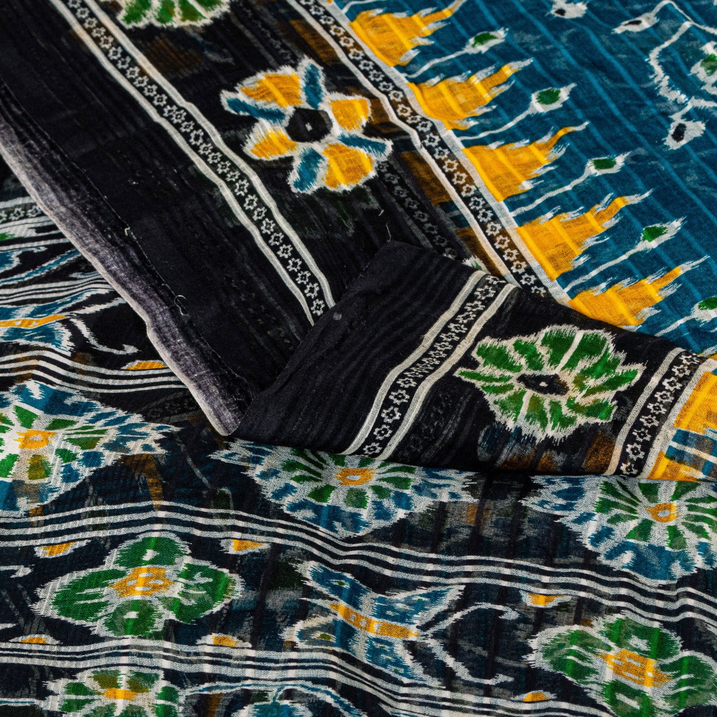 Sanskriti Vintage Sarees Blue Pure Cotton Floral Ikat Print 5+YD Sari