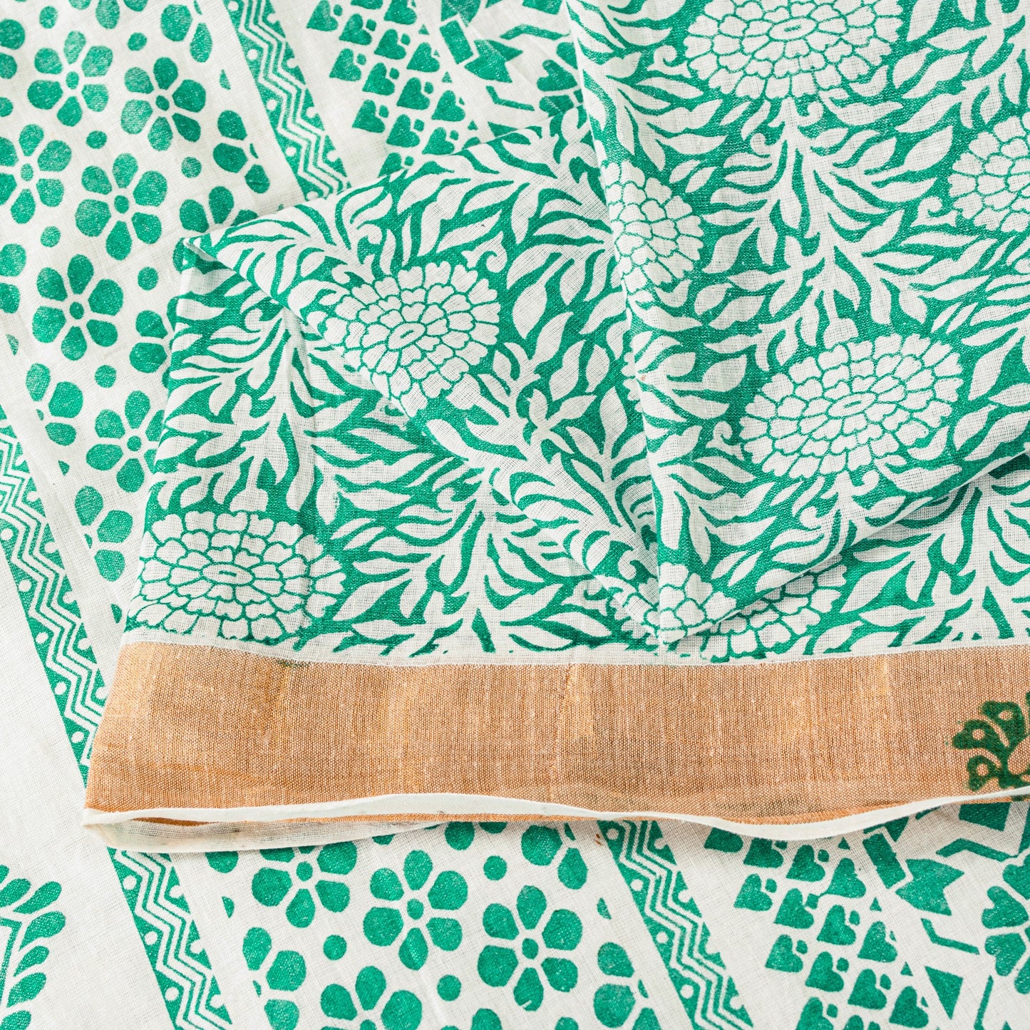 Sanskriti Vintage Green-White Pure Cotton Sarees 5.5+YD Fabric Hand Block Print