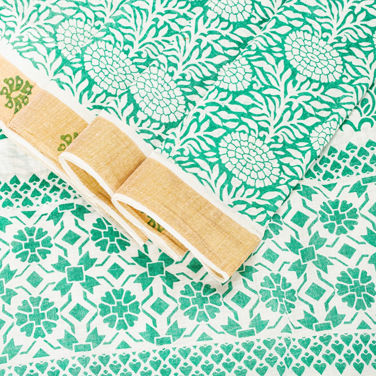 Sanskriti Vintage Green-White Pure Cotton Sarees 5.5+YD Fabric Hand Block Print