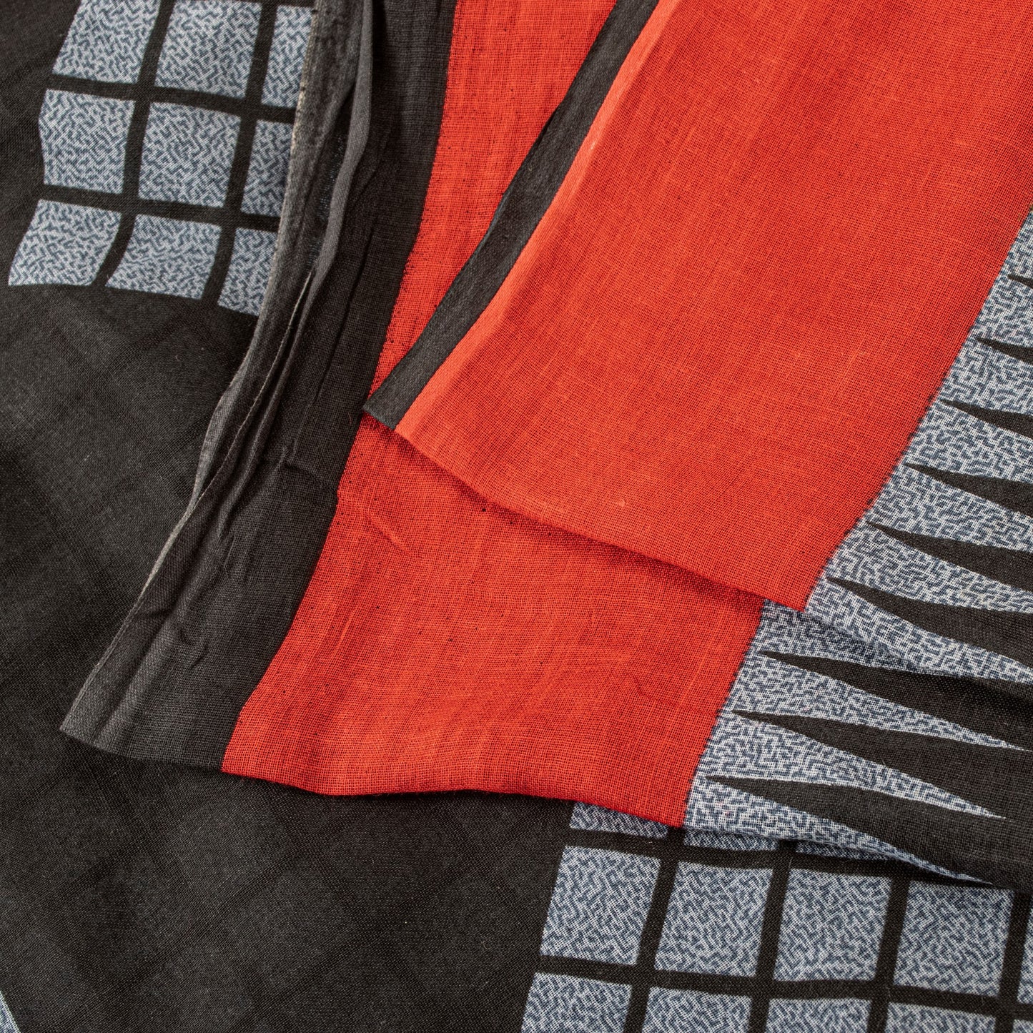 Sanskriti Vintage Gray-Black Pure Cotton Sarees 5.5+YD Fabric Geometric Printed