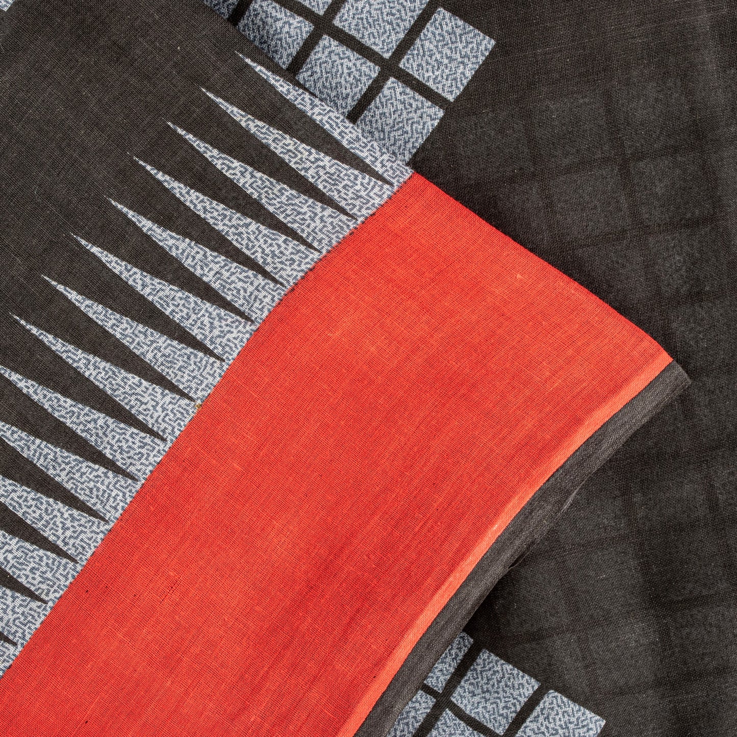 Sanskriti Vintage Gray-Black Pure Cotton Sarees 5.5+YD Fabric Geometric Printed