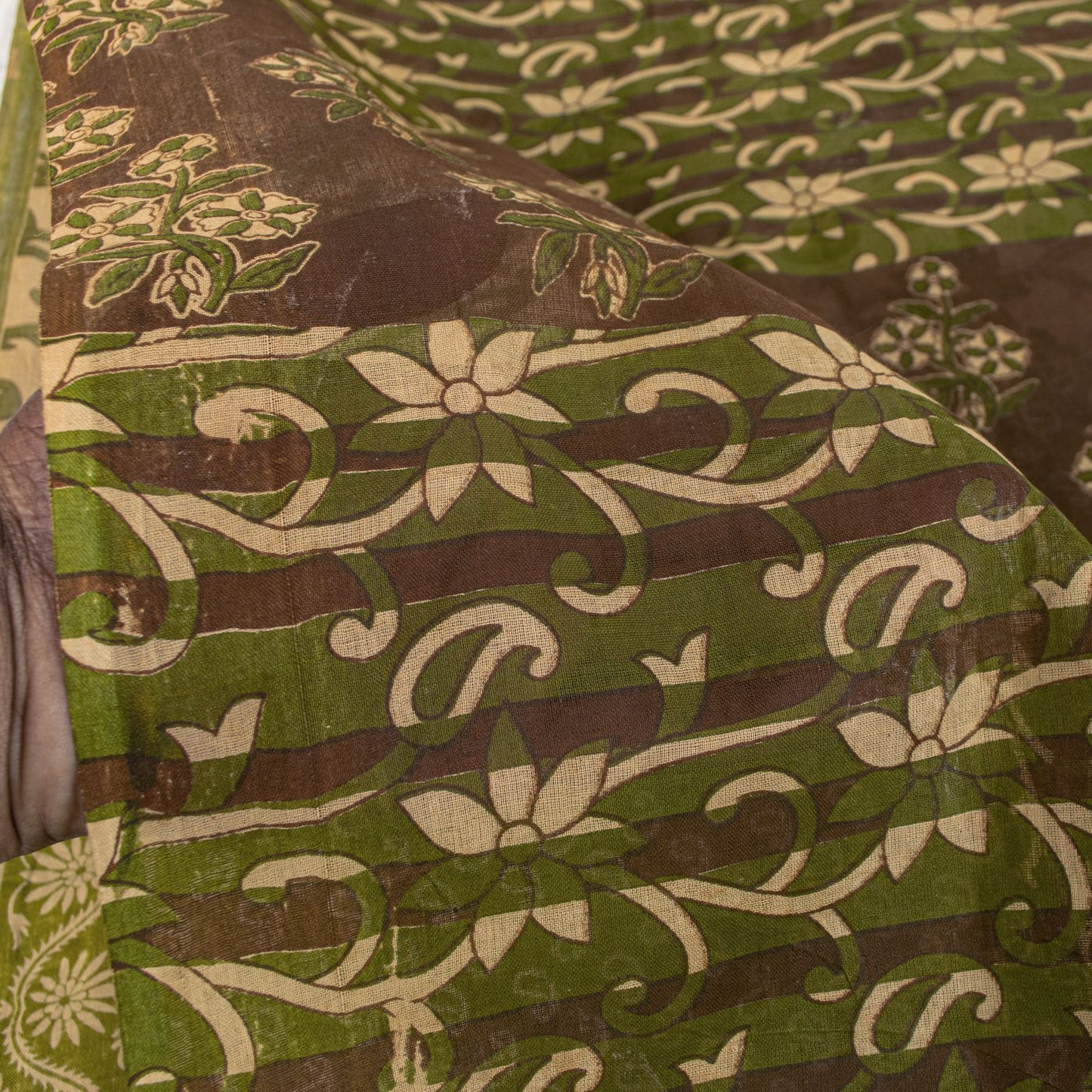 Sanskriti Vintage Saree Cream-Green Pure Cotton Fabric Traditional Print 6YDSari