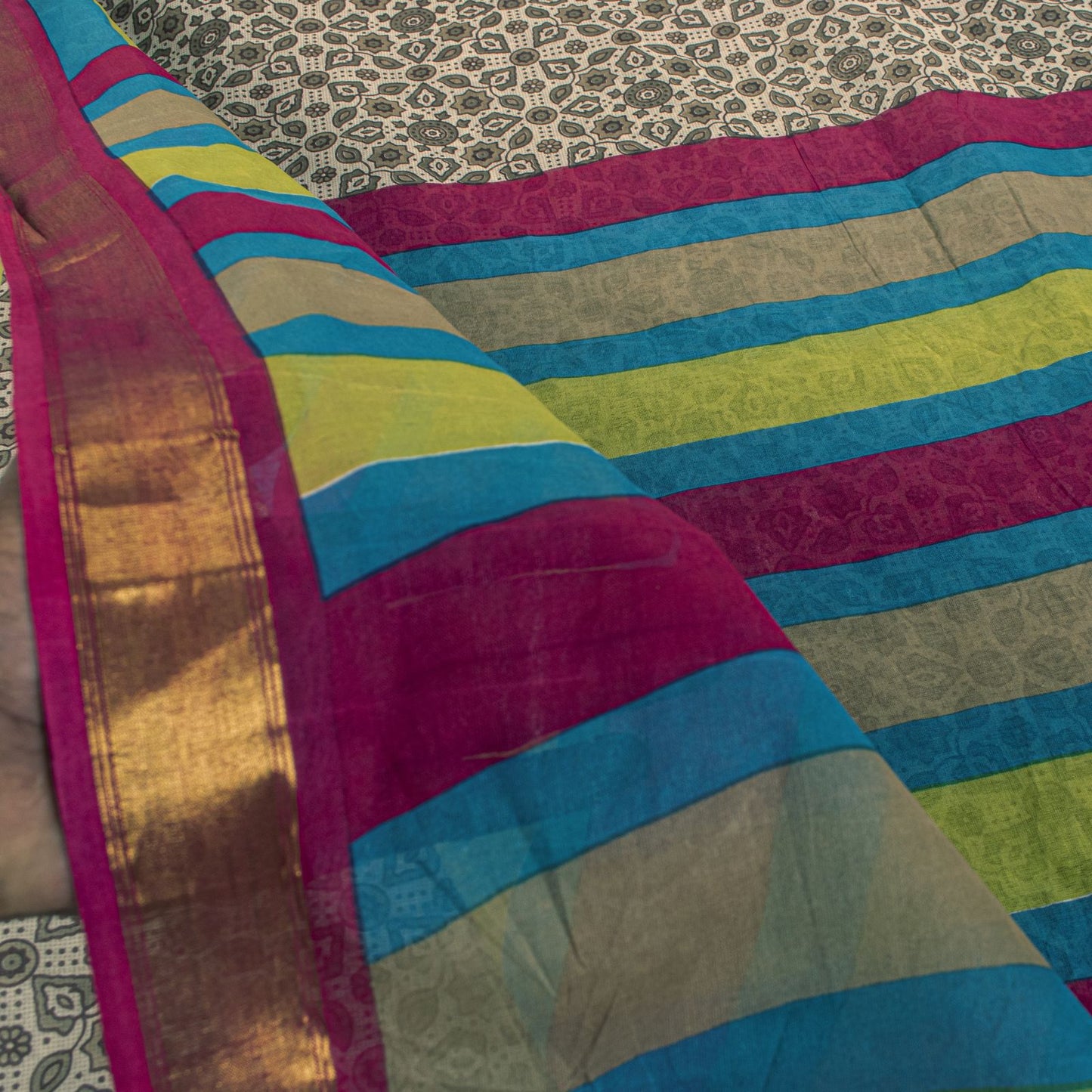 Sanskriti Vintage Saree Off-White 100% Pure Cotton Ajrakh Print Sari 5+YD Fabric